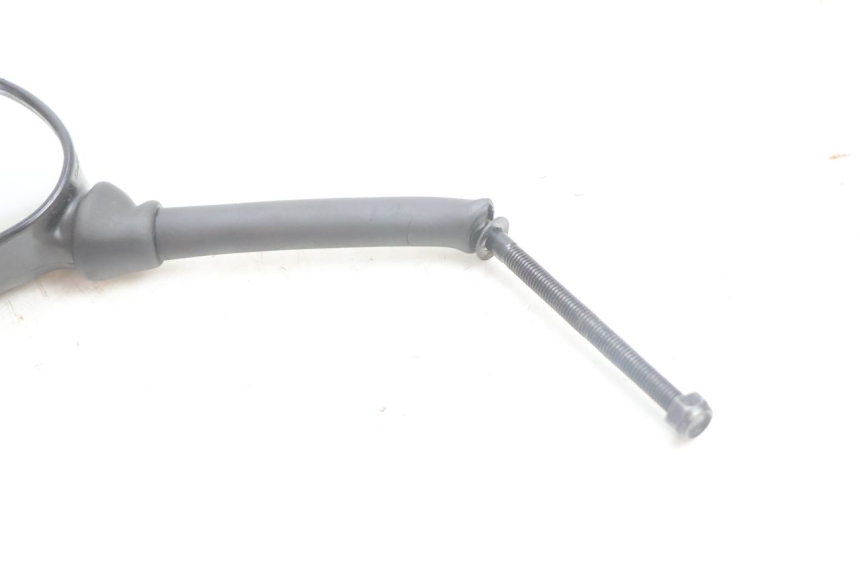 photo de Specchietto sinistro PEUGEOT VIVACITY 100 (1999 - 2008) - Zoom sullo stato d'uso