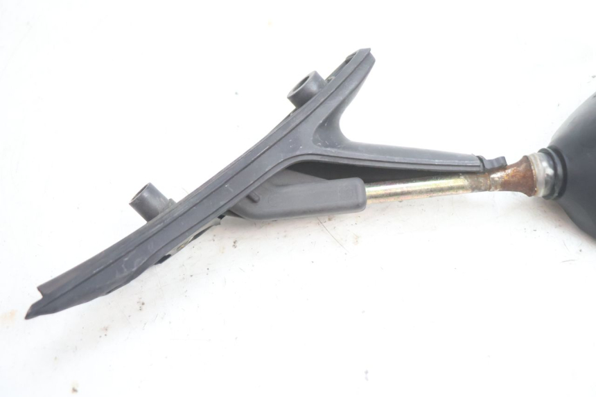 photo de SPECCHIO SINISTRO PIAGGIO X8 STREET 125 (2006 - 2007) - Dettagli dei punti di fissaggio