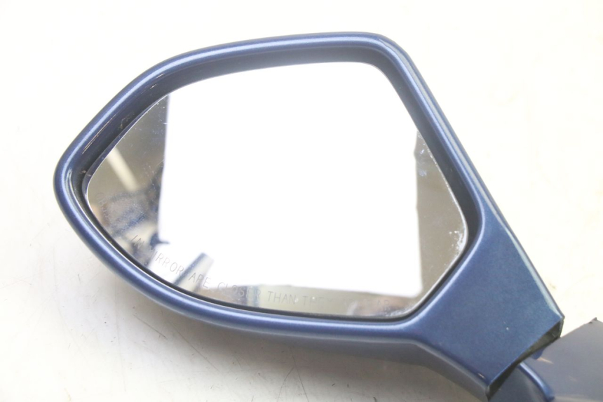 photo de SPECCHIO SINISTRO PIAGGIO X9 EVOLUTION 125 (2003 - 2007) - Zoom sullo stato d'uso