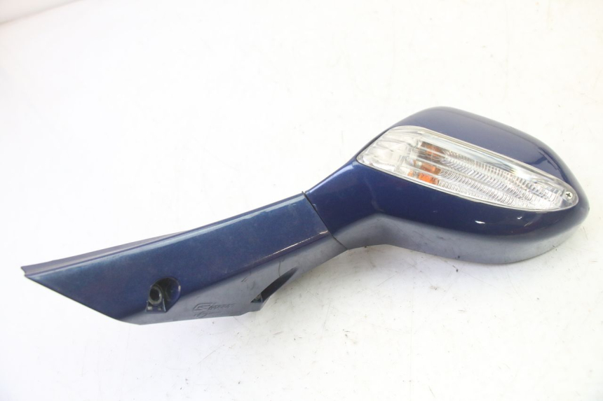 photo de SPECCHIO SINISTRO PIAGGIO X9 EVOLUTION 125 (2003 - 2007) - Dettagli dei punti di fissaggio