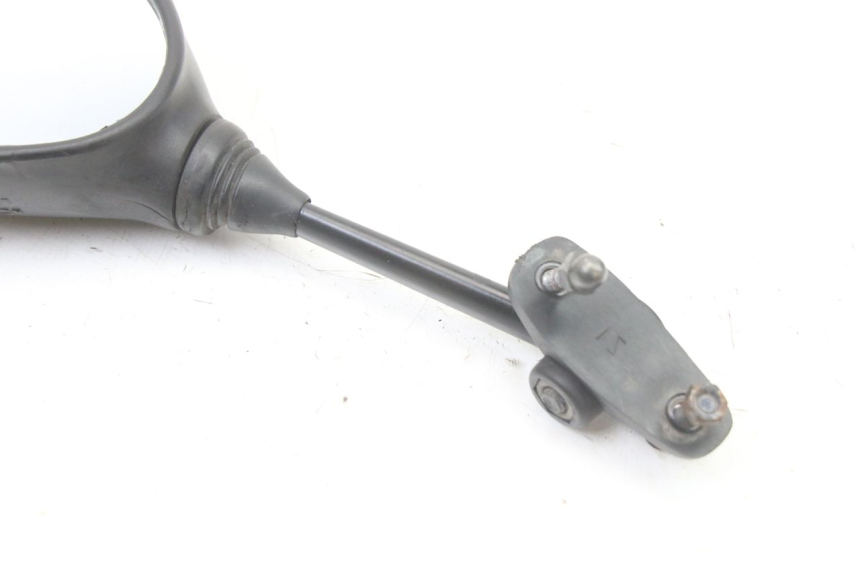 photo de Specchietto sinistro YAMAHA TZR 50 (2008 - 2016) - Zoom sullo stato d'uso