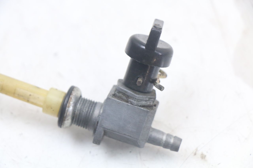 photo de ROBINET SERBATOIO PEUGEOT 103 VOGUE VS2 50 (2004 - 2017) - Zoom sullo stato d'uso