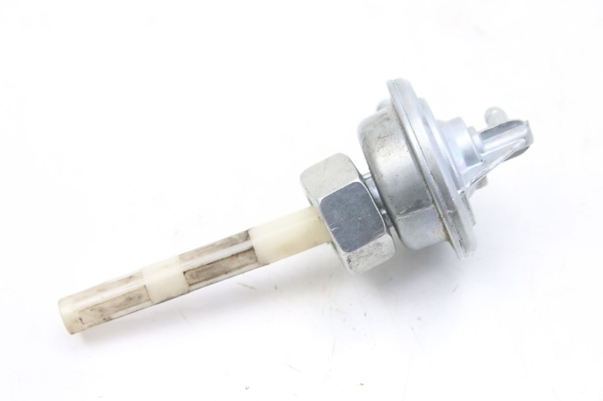 photo de RUBINETTO SERBATOIO KYMCO AGILITY 4T 50 (2018 - 2022) - Zoom sullo stato d'uso