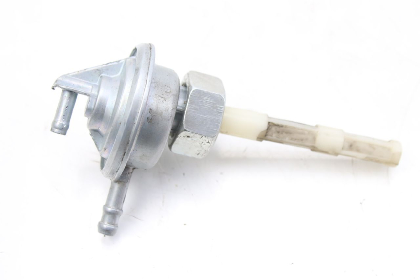 photo de RUBINETTO SERBATOIO KYMCO AGILITY 4T 50 (2018 - 2022) - Altra angolazione