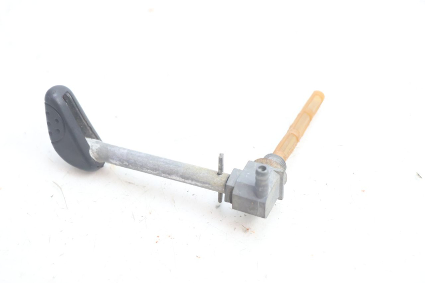 photo de RUBINETTO DEL SERBATOIO PEUGEOT BUXY 50 (1993 - 1998) - Primo piano tecnico