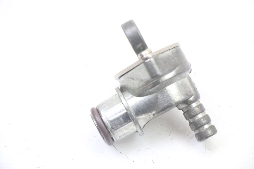 photo de RUBINETTO SERBATOIO DERBI SENDA SM DRD X-TREME 50 (2011 - 2017) - Zoom sullo stato d'uso