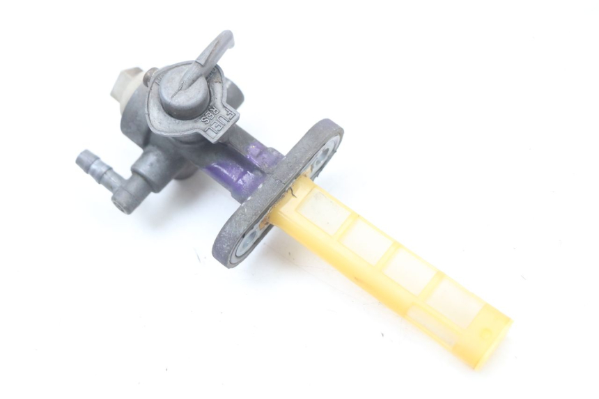 photo de Rubinetto serbatoio SUZUKI GN 125 (1997 - 2000) - Altra angolazione