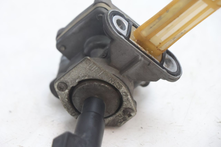 photo de RUBINETTO SERBATOIO SUZUKI GSF N BANDIT 1200 (2001 - 2005) - Dettaglio del componente