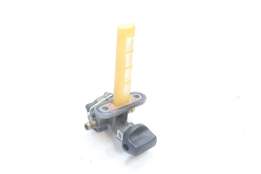 photo de RUBINETTO SERBATOIO SUZUKI GSX F GSXF 750 (1988 - 1998) - Dettaglio del componente