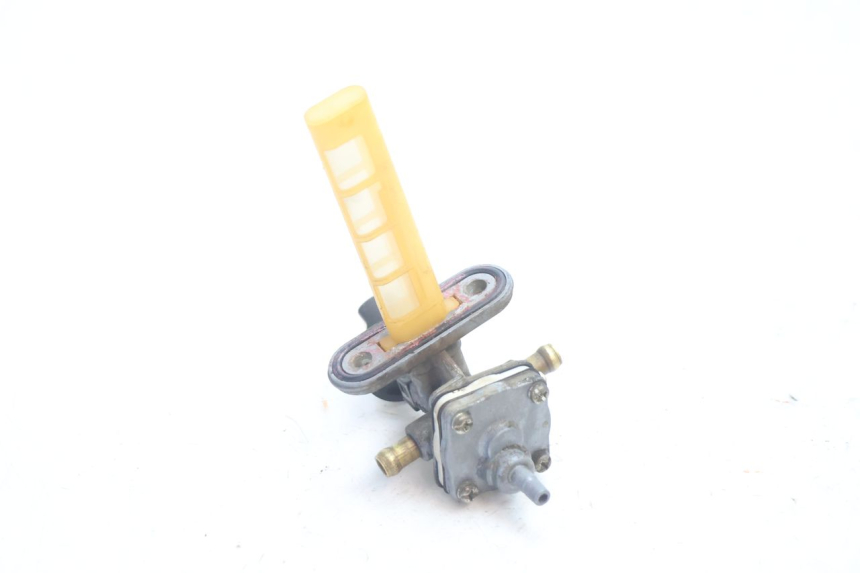 photo de RUBINETTO SERBATOIO SUZUKI GSX F GSXF 750 (1988 - 1998) - Altra angolazione