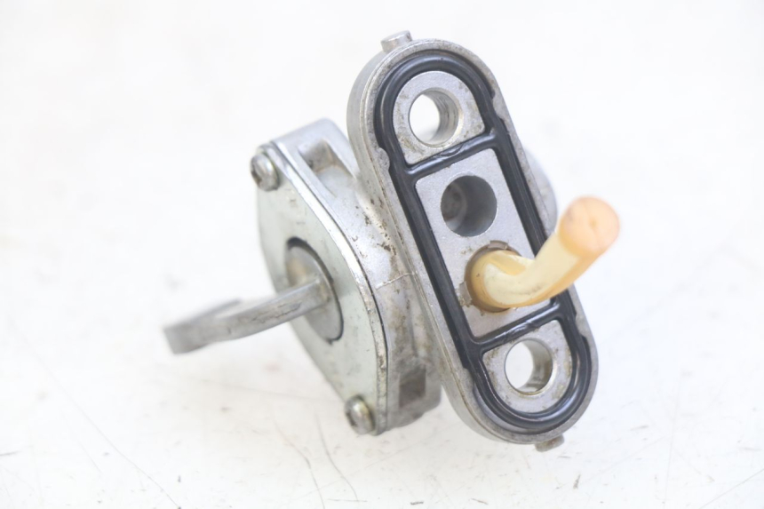 photo de ROBINET SERBATOIO KAWASAKI KX 85 (2001 - 2013) - Primo piano tecnico