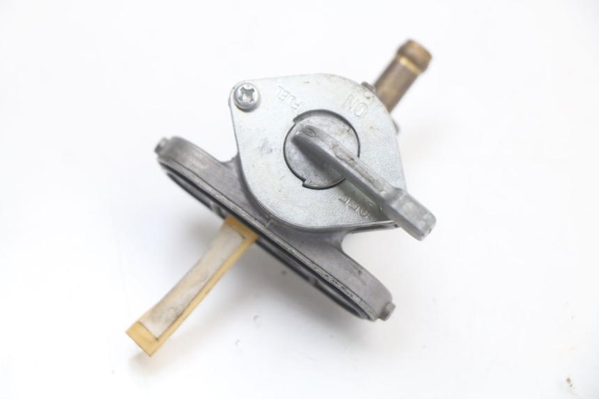 photo de RUBINETTO SERBATOIO KAWASAKI KX L 85 (2022 - 2024) - Altra angolazione