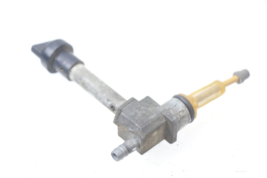 photo de ROBINET RESERVOIR PEUGEOT LUDIX 50 (2008 - 2017) - Primo piano tecnico