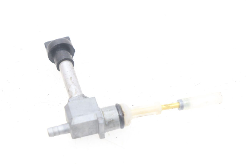 photo de RUBINETTO DEL SERBATOIO PEUGEOT LUDIX 50 (2005 - 2007) - Altra angolazione