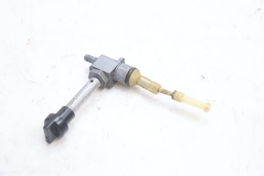 photo de ROBINET SERBATOIO PEUGEOT LUDIX SNAKE 2T 50 (2004 - 2014) - Zoom sullo stato d'uso
