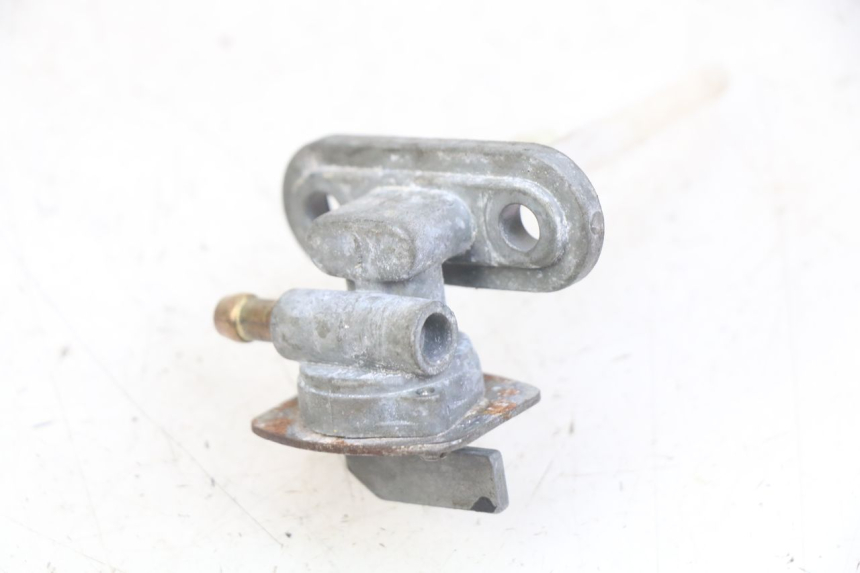 photo de RUBINETTO DEL SERBATOIO YAMAHA PW 80 (1983 - 2014) - Altra angolazione