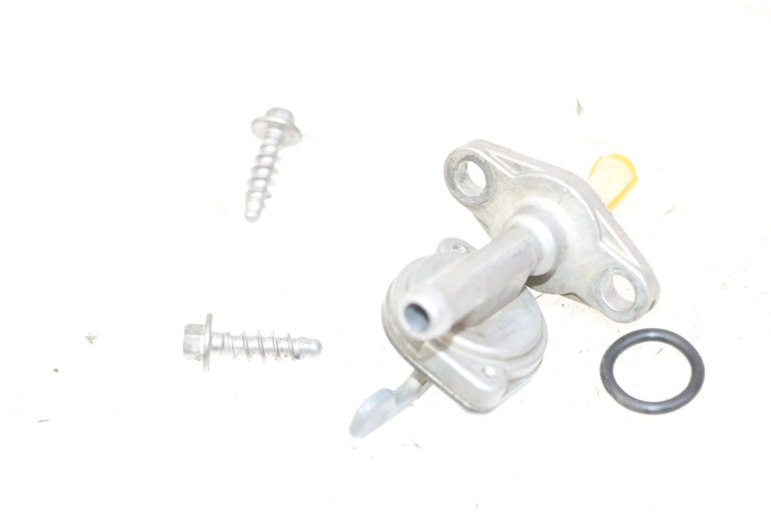 photo de RUBINETTO SERBATOIO KTM SX 85 (2013 - 2017) - Altra angolazione