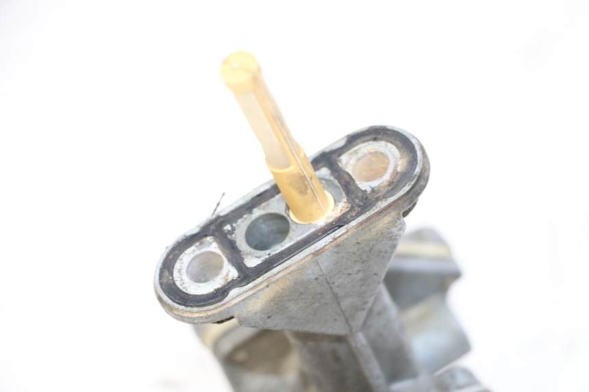 photo de RUBINETTO SERBATOIO YAMAHA XJN DIVERSION 600 (2000 - 2003) - Zoom sullo stato d'uso