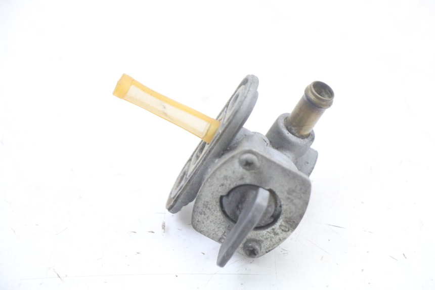 photo de ROBINET SERBATOIO YAMAHA FZS FAZER 600 (2001 - 2003) - Dettaglio del componente