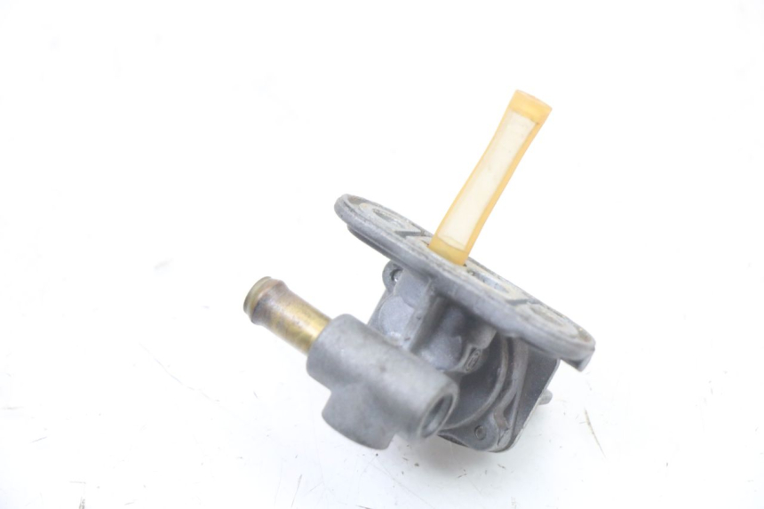 photo de ROBINET SERBATOIO YAMAHA FZS FAZER 600 (2001 - 2003) - Altra angolazione