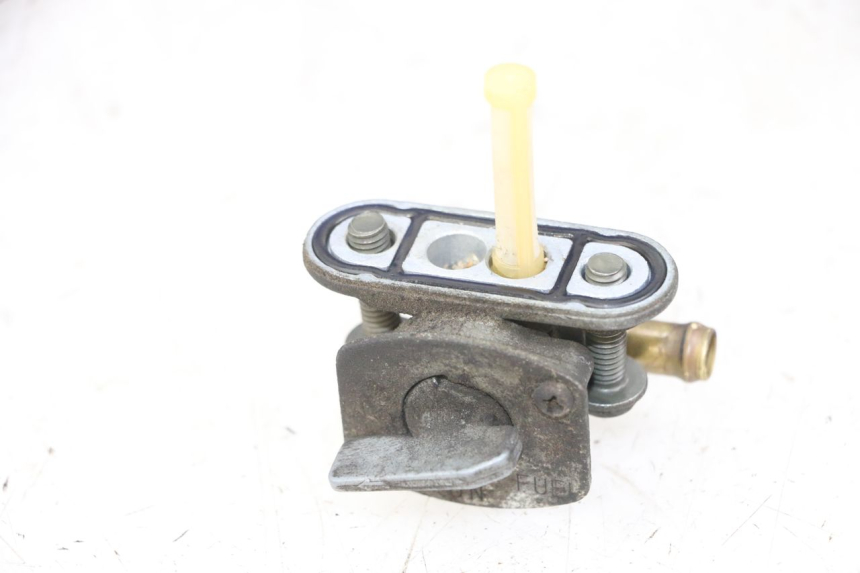 photo de ROBINET SERBATOIO YAMAHA FZS FAZER 600 (2001 - 2003) - Vista principale