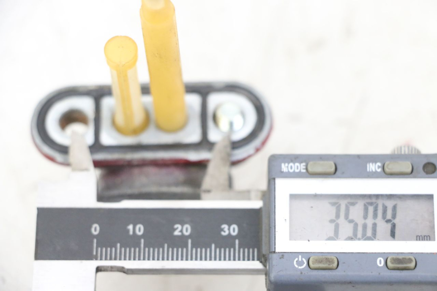 photo de RUBINETTO SERBATOIO YAMAHA XVS DRAG STAR DRAGSTAR 650 (1997 - 2007) - Zoom sullo stato d'uso