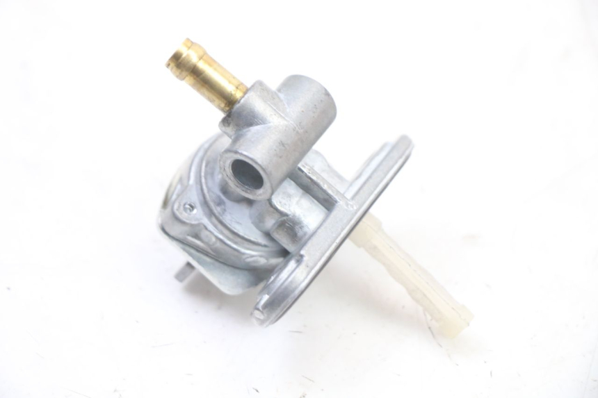 photo de RUBINETTO SERBATOIO YAMAHA YZ 125 (2006 - 2016) - Altra angolazione