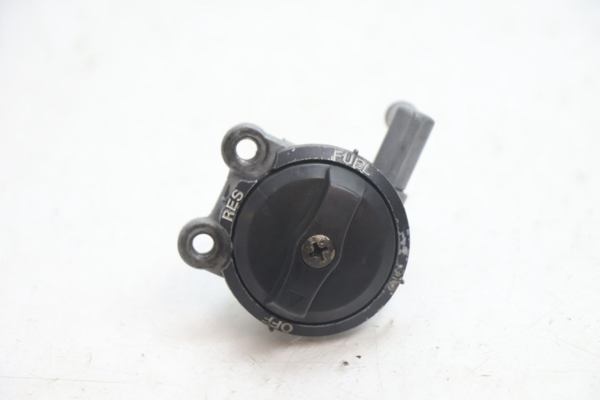 photo de RUBINETTO SERBATOIO KAWASAKI ZX-6R ZX6R 600 (1995 - 1997) - Dettaglio del componente