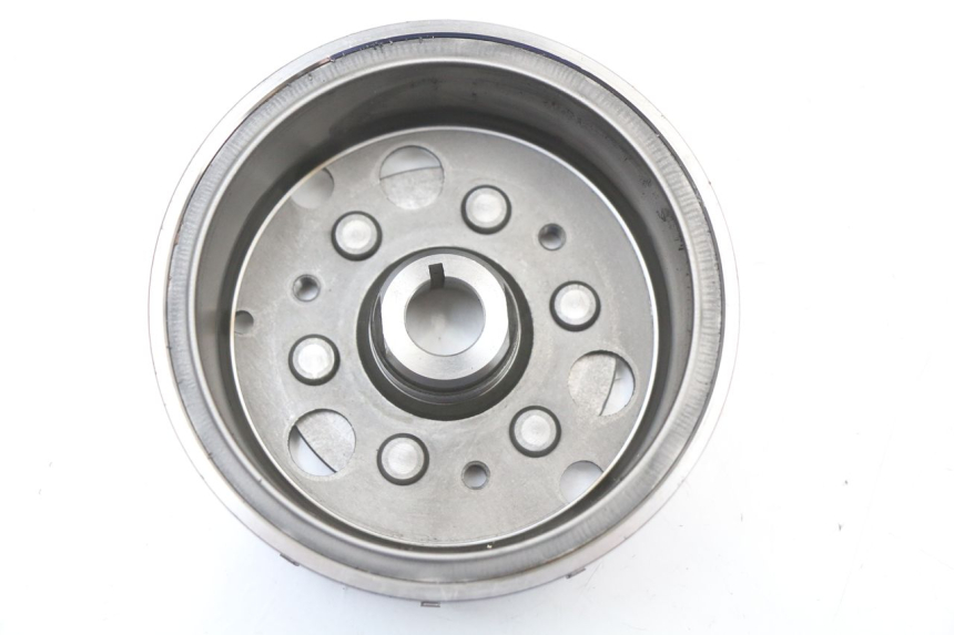 photo de VOLANO SUZUKI BURGMAN 125 (2007 - 2014) - Dettaglio del componente