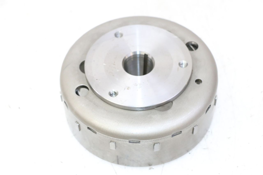 photo de VOLANO SUZUKI BURGMAN 125 (2007 - 2014) - Primo piano tecnico