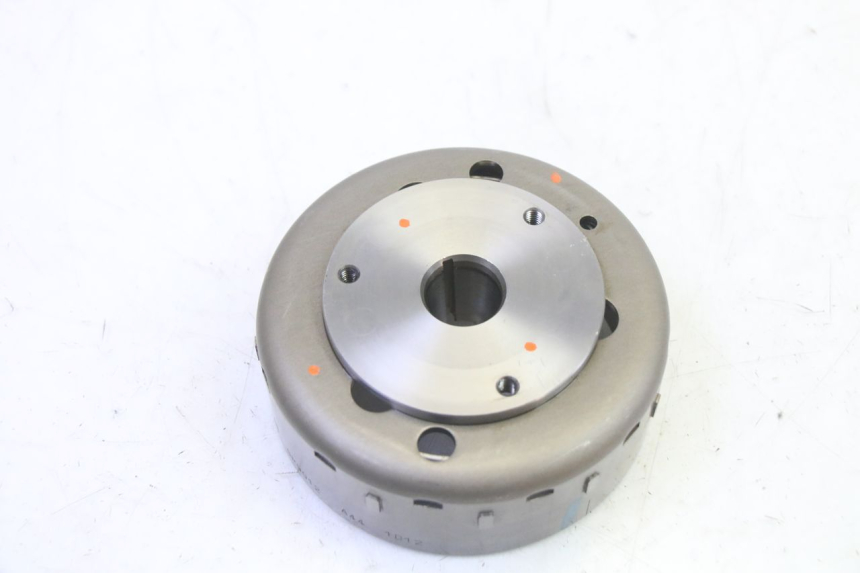 photo de VOLANO SUZUKI BURGMAN 125 (2007 - 2014) - Dettaglio del componente