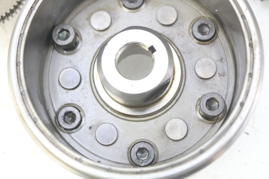 photo de ROTOR HONDA CBF 500 (2004 - 2007) - Dettaglio del componente