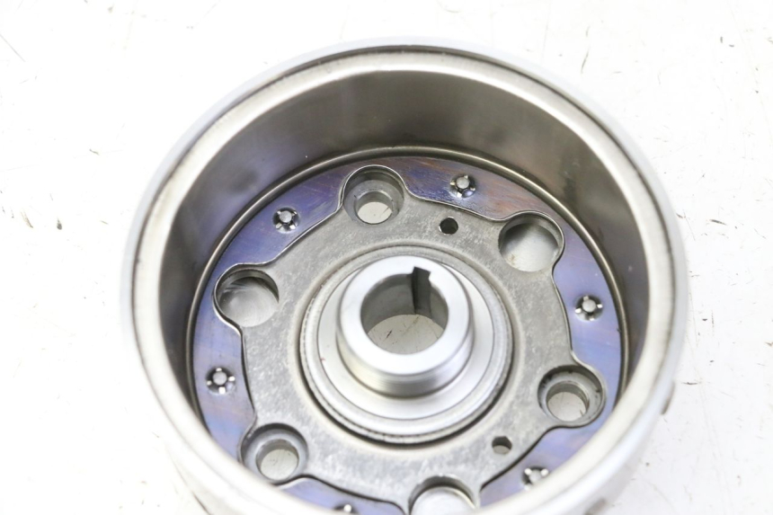 photo de ROTOR HONDA FES S-WING SWING ABS 125 (2007 - 2015) - Dettagli dei punti di fissaggio