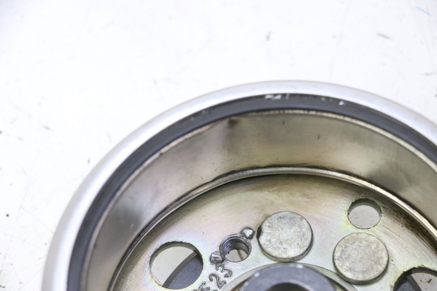 photo de VOLANO KYMCO GRAND DINK 125 (2008 - 2014) - Altra angolazione