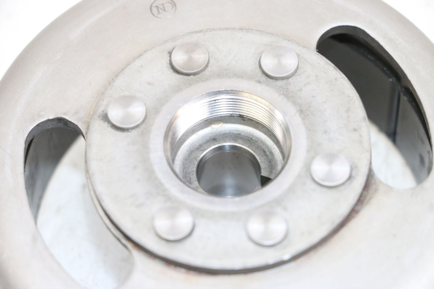 photo de VOLANO KAWASAKI KDX 125 (1990 - 1991) - Dettagli dei punti di fissaggio