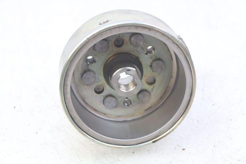 photo de ROTOR YAMAHA SR 125 (1982 - 2003) - Dettaglio del componente