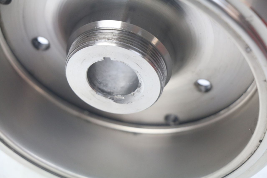 photo de Rotore APRILIA SRV 850 (2012 - 2017) - Zoom sullo stato d'uso