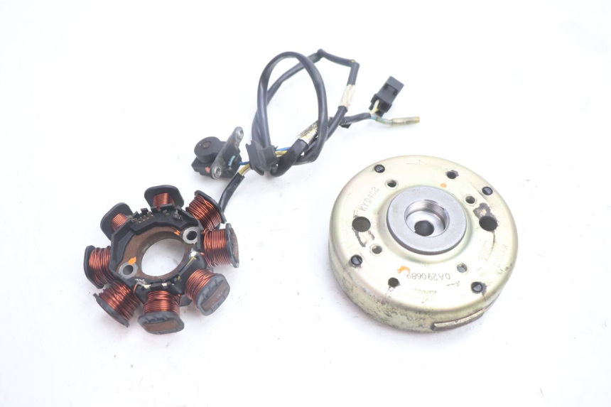 photo de ROTOR STATOR KYMCO AGILITY 4T 50 (2005 - 2018) - Vista principale