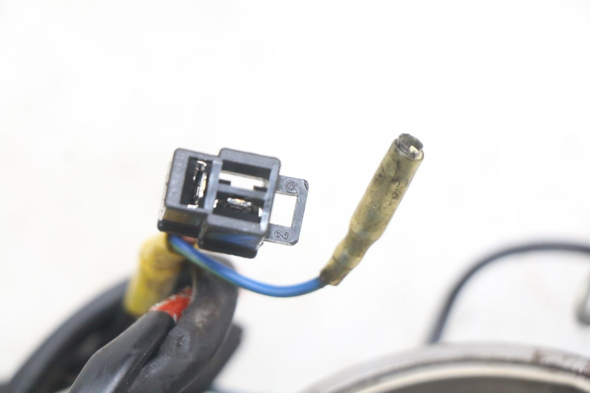 photo de ROTOR STATOR KYMCO AGILITY NAKED RENOUVO 2T 50 (2011 - 2018) - Zoom sullo stato d'uso