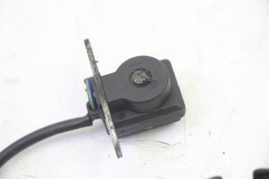 photo de ROTOR STATOR KYMCO AGILITY NAKED RENOUVO 2T 50 (2011 - 2018) - Stato della superficie e materiale