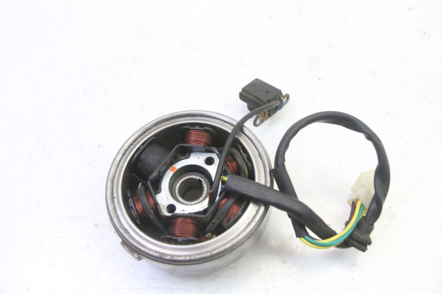 photo de STATORE KEROX BAZOOKA 110 - Altra angolazione