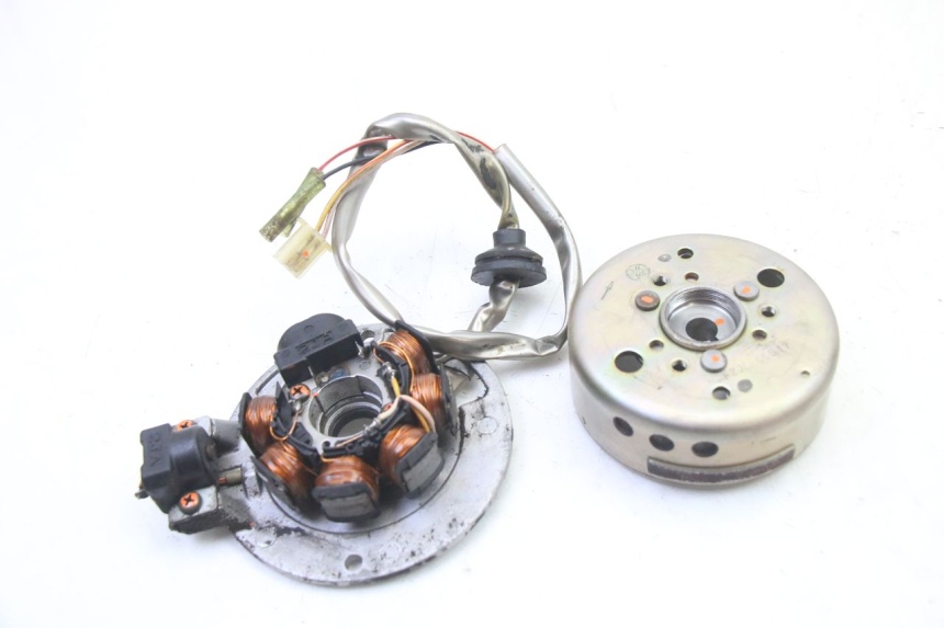 photo de STATORE MBK BOOSTER NEXT GENERATION 50 (1995 - 1998) - Vista principale