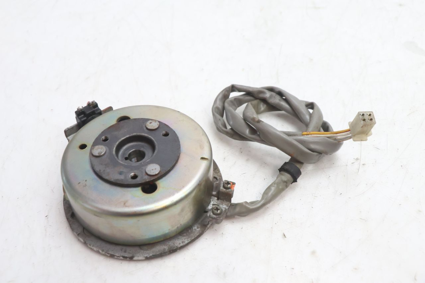 photo de ROTOR STATOR MBK BOOSTER SPIRIT 50 (2004 - 2017) - Zoom sullo stato d'uso