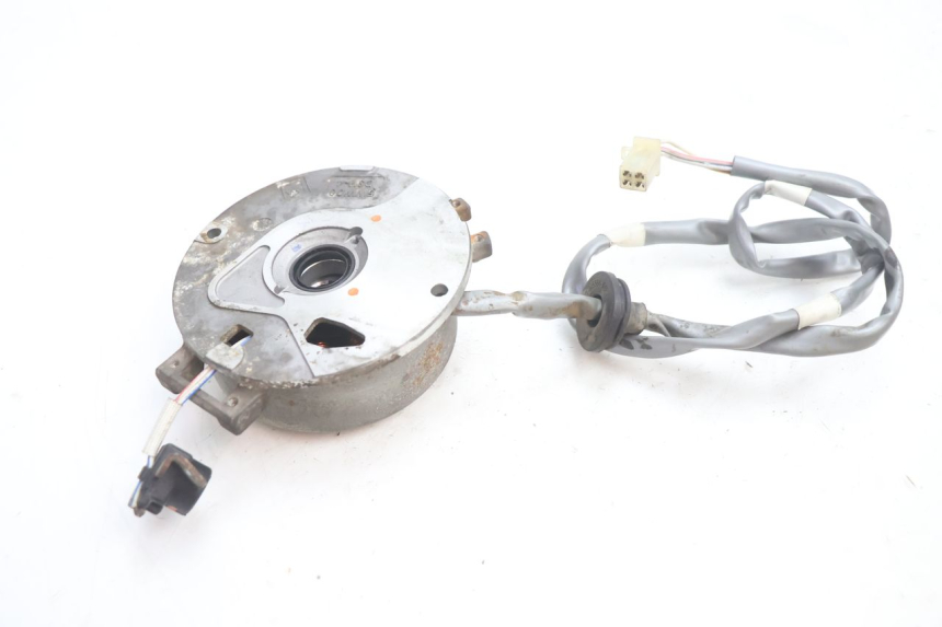 photo de ROTOR STATOR MBK BOOSTER SPIRIT 50 (2004 - 2017) - Dettagli dei punti di fissaggio