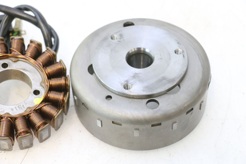 photo de ROTOR STATOR SUZUKI BURGMAN 125 (2007 - 2014) - Stato della superficie e materiale