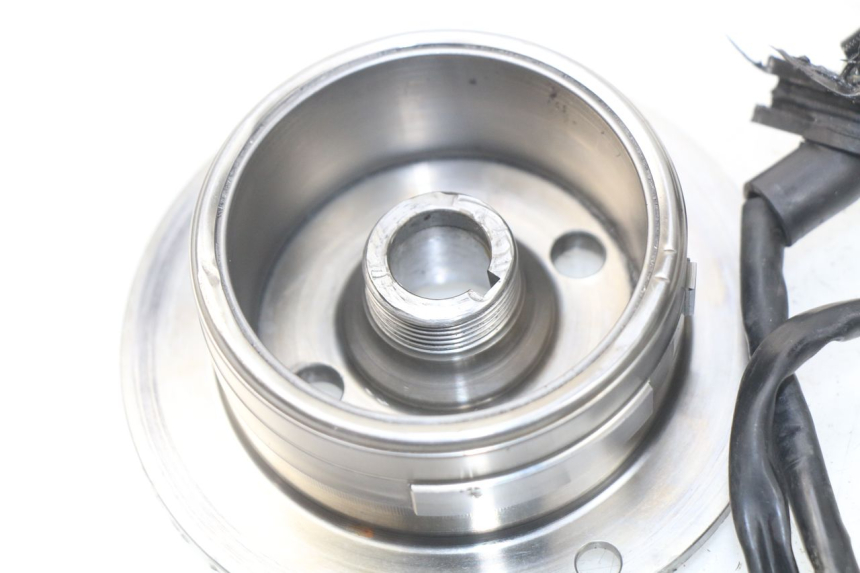 photo de STATORE HONDA CRF CR-F 450 (2001 - 2005) - Caratteristiche distintive