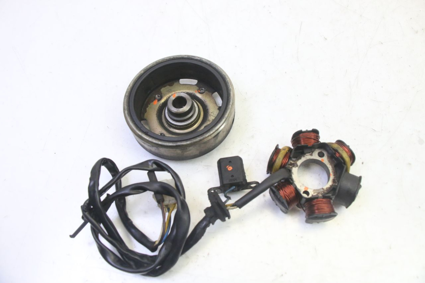 photo de STATORE PEUGEOT ELYSTAR 50 (2002 - 2014) - Dettaglio del componente