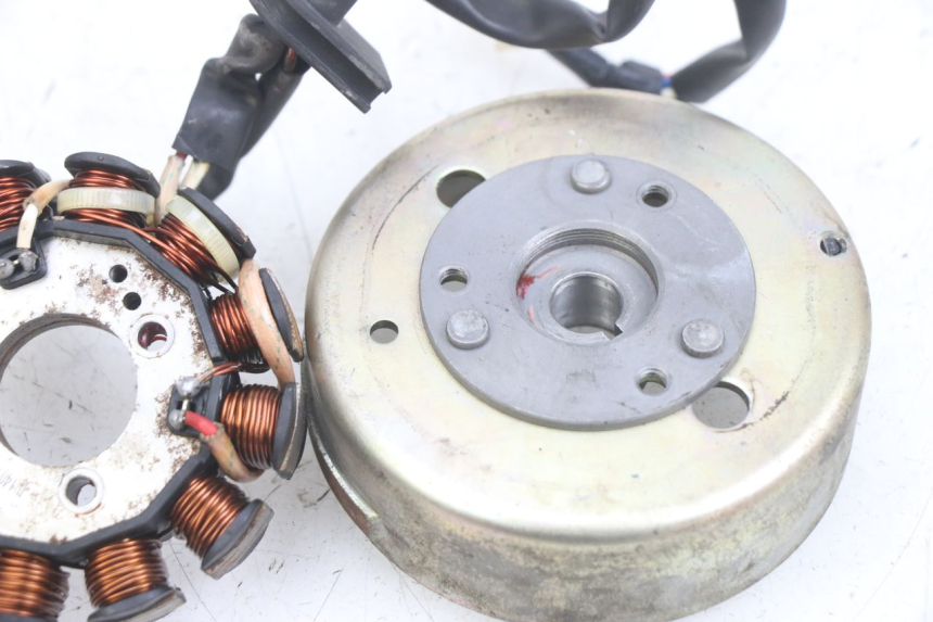 photo de ROTOR STATOR TNT MOTOR FASTINO 4T 50 (2013 - 2019) - Stato della superficie e materiale