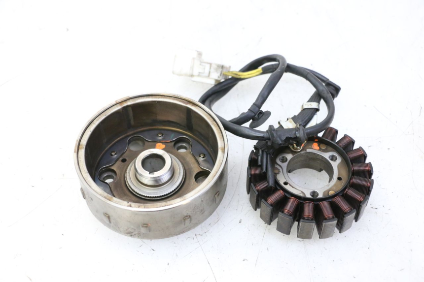 photo de ROTOR STATOR HONDA FES S-WING SWING ABS 125 (2007 - 2015) - Vista principale