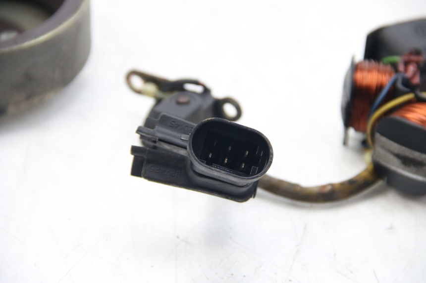 photo de ROTOR STATOR PIAGGIO FLY 2T 50 (2004 - 2017) - Dettagli dei punti di fissaggio